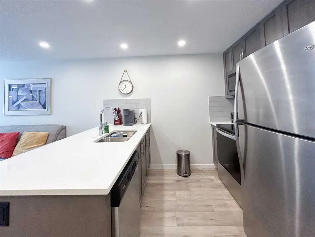 260 Rowley Way NW #317 — photo 3