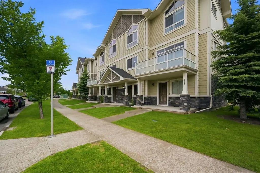 116 Skyview Ranch Road NE — photo 2