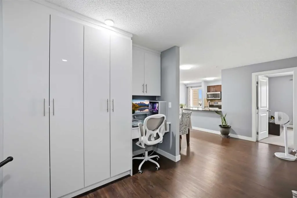 5 Saddlestone Way NE #319 — photo 2