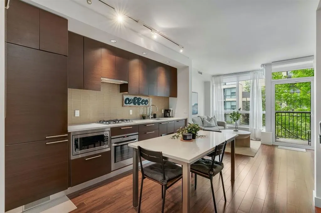 222 Riverfront Avenue SW #357 — photo 2
