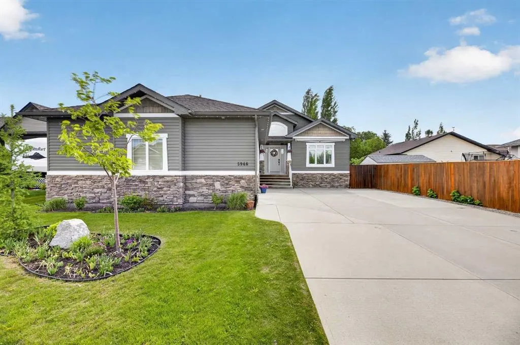 5946 Park Meadows Crescent — photo 2