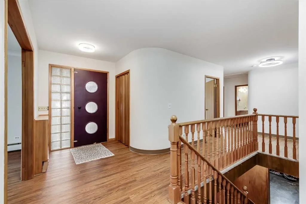 513 Memorial Avenue — photo 3
