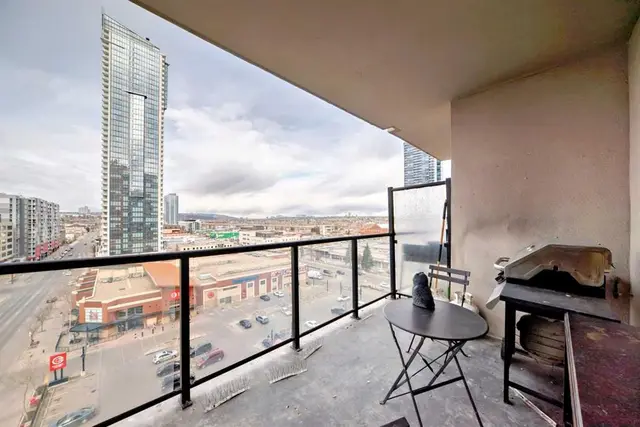 1053 10 Street SW #915