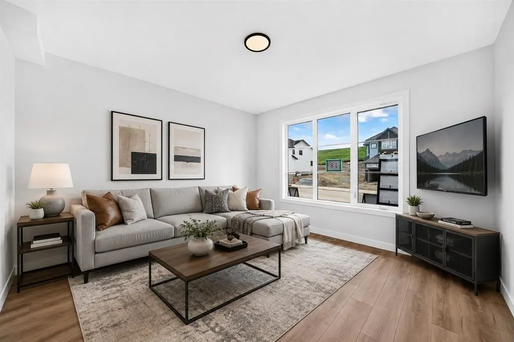 18 Tillotson Downs — photo 3