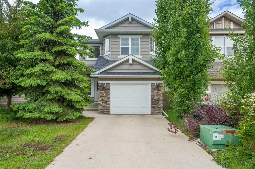 161 Everoak Gardens SW — photo 2