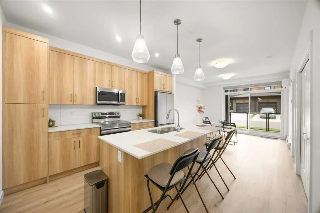 55 Lucas Way NW #2104 — photo 2