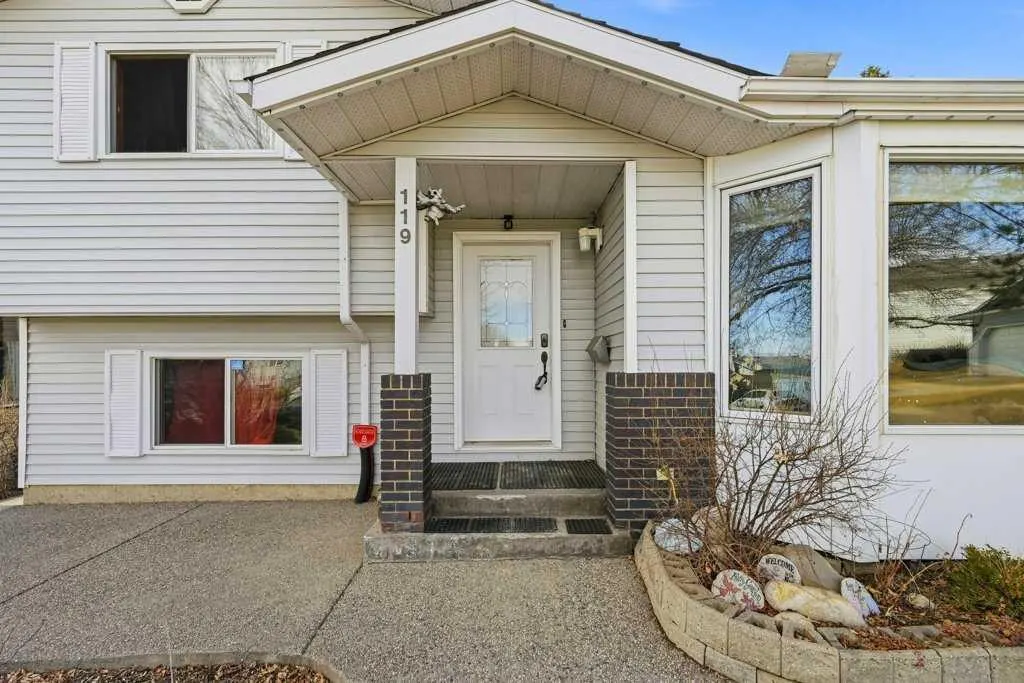 119 Macewan Meadow Way NW — photo 2