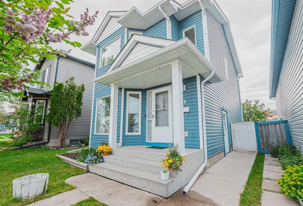 66 Martin Crossing Close NE — photo 3