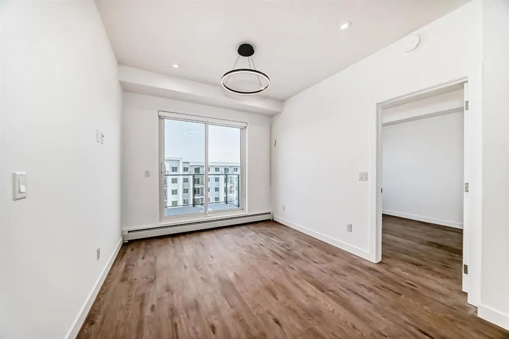 63 Corner Glen Crescent NE #2107 — photo 3