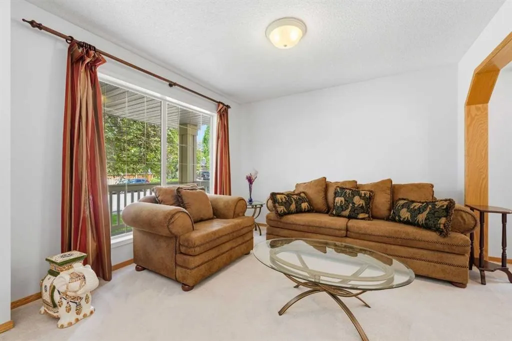 67 Sienna Heights Way SW — photo 3