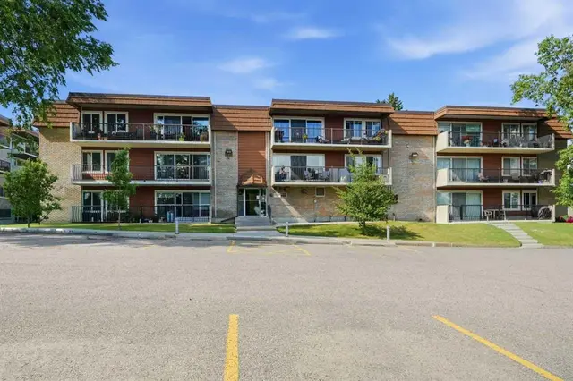 231 Heritage Drive SE #75D