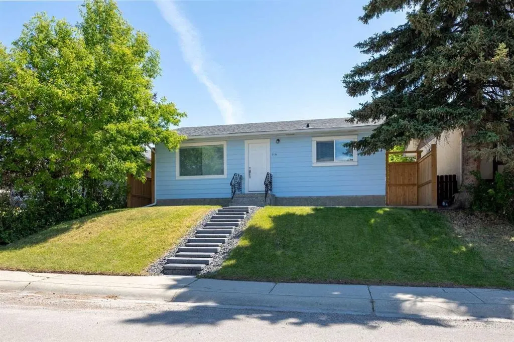 119 Maranda Close NE — photo 2