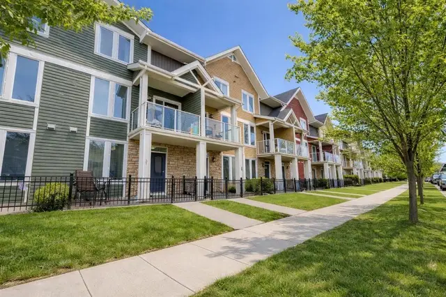 37 Auburn Bay Link SE