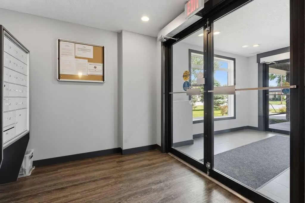 15207 1 Street SE #208 — photo 3