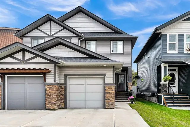 72 Legacy Mews SE