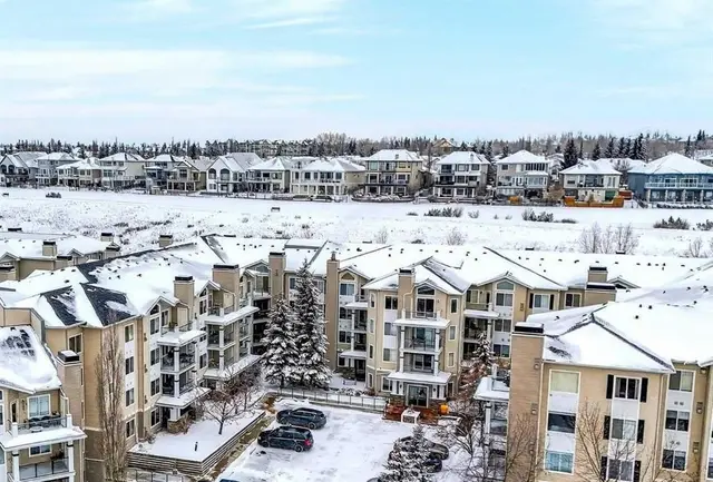 369 Rocky Vista Park NW #332