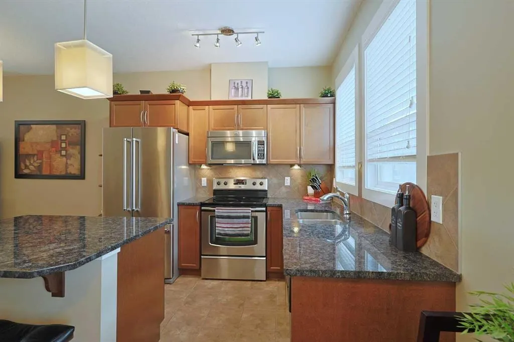 505 Evanston Square NW — photo 3