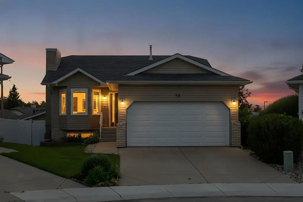 56 Coverdale Place NE — photo 2