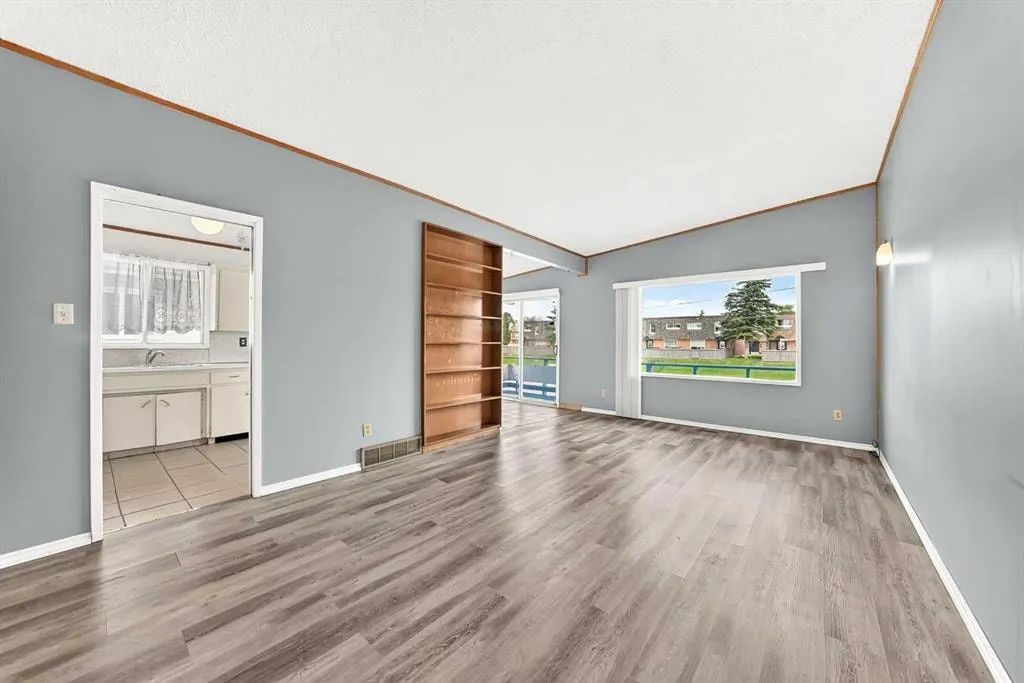 6329 Centre Street NW — photo 3