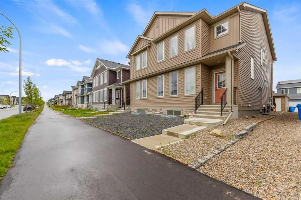 150 Ambleton Drive NW — photo 3