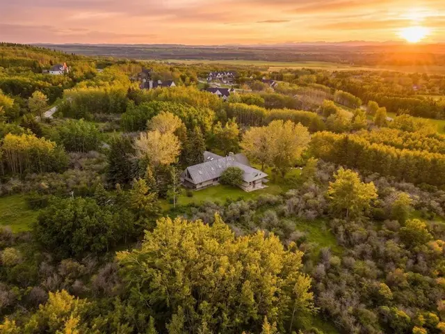 237 Escarpment Drive