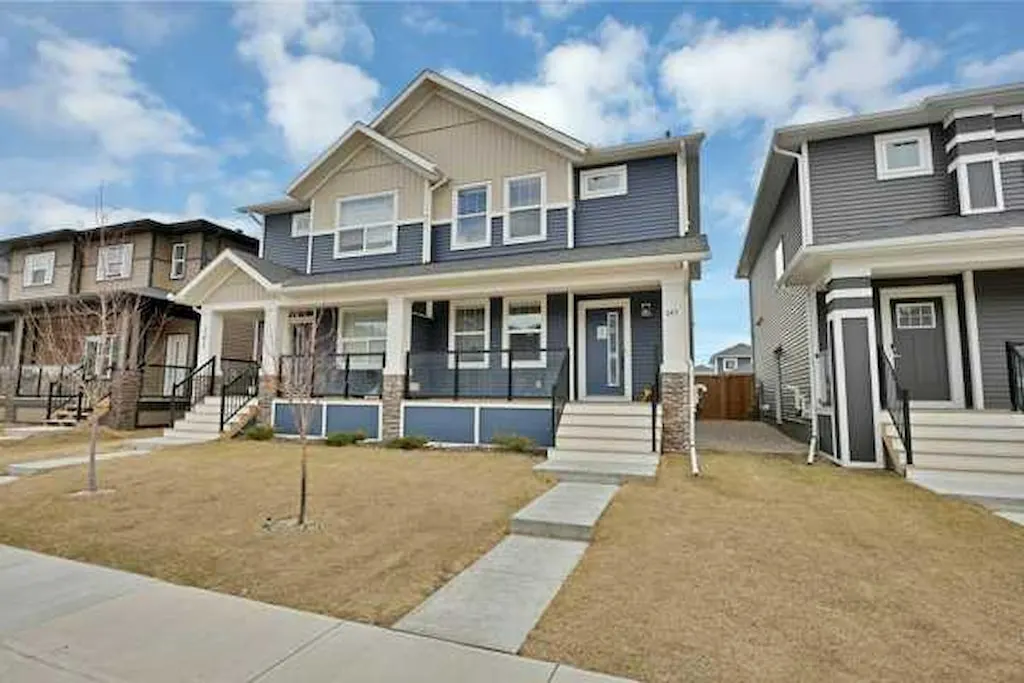 241 Midgrove Mews SW — photo 2