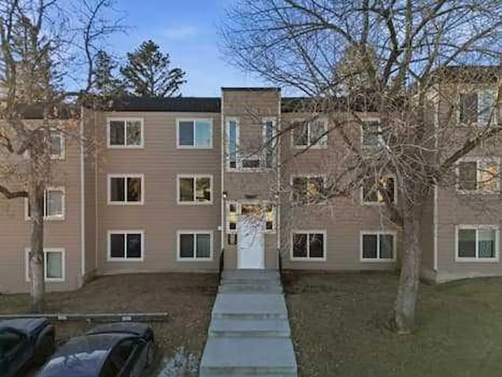 315 Heritage Drive SE #209 — photo 2