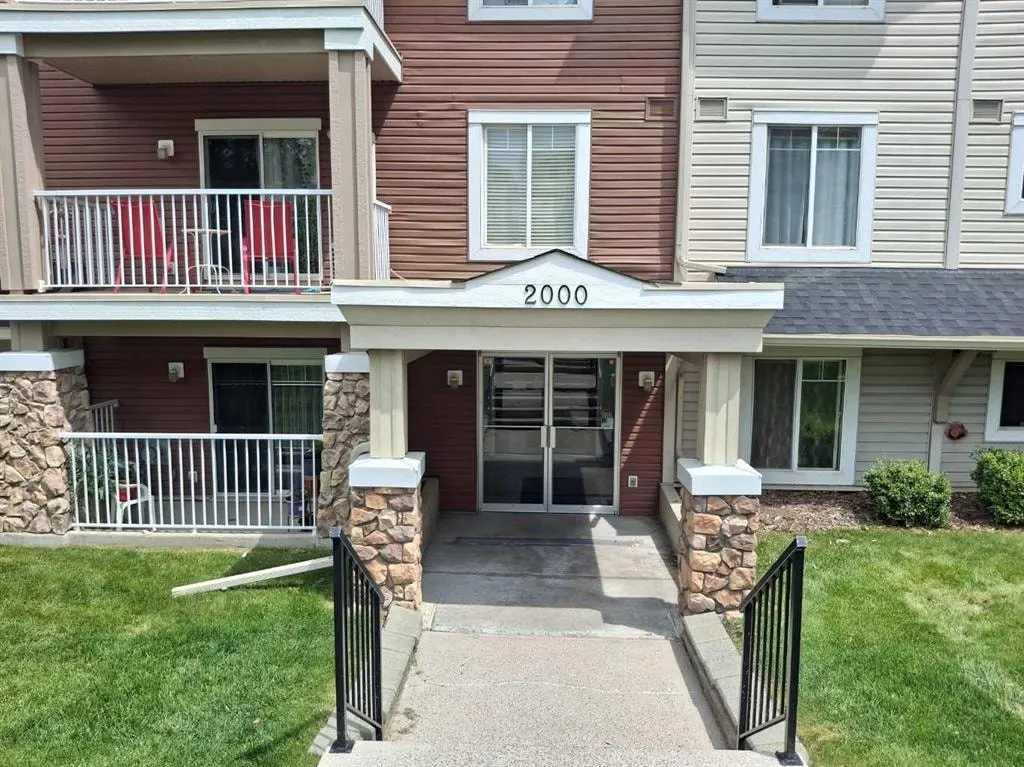 70 Panamount Drive NW #2201 — photo 2
