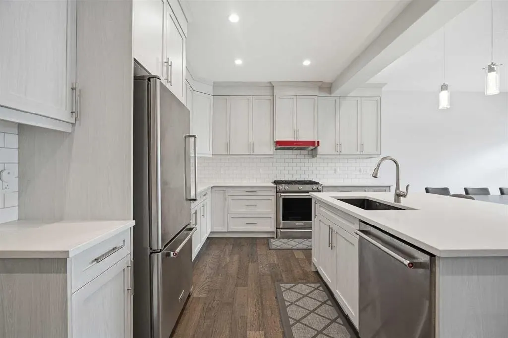 452 Evansglen Drive NW — photo 3