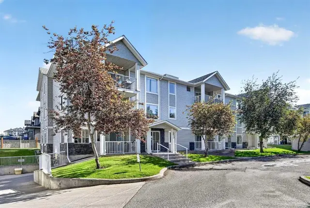 5105 Valleyview Park SE #105