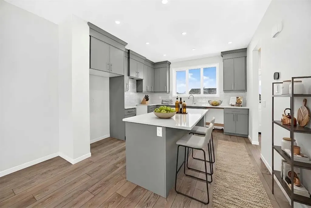 87 Bluerock Terrace SW — photo 3