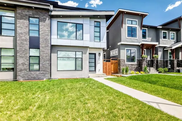 3014 Cochrane Road NW