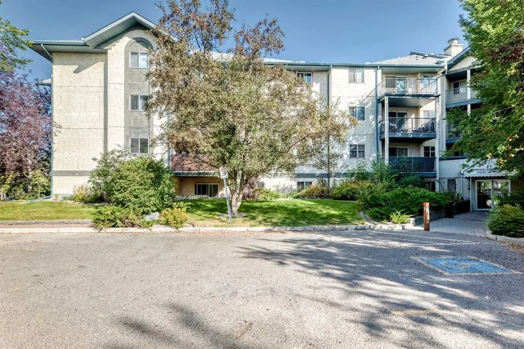 21 Dover Point SE #105 — photo 2