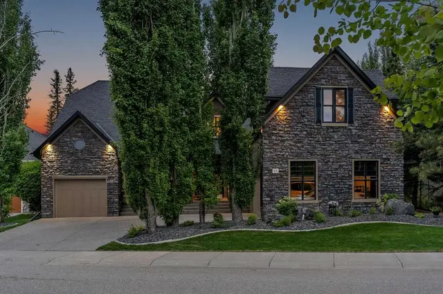15 Discovery Valley Cove SW