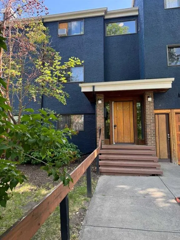 1605 16 Avenue SW #207 — photo 2