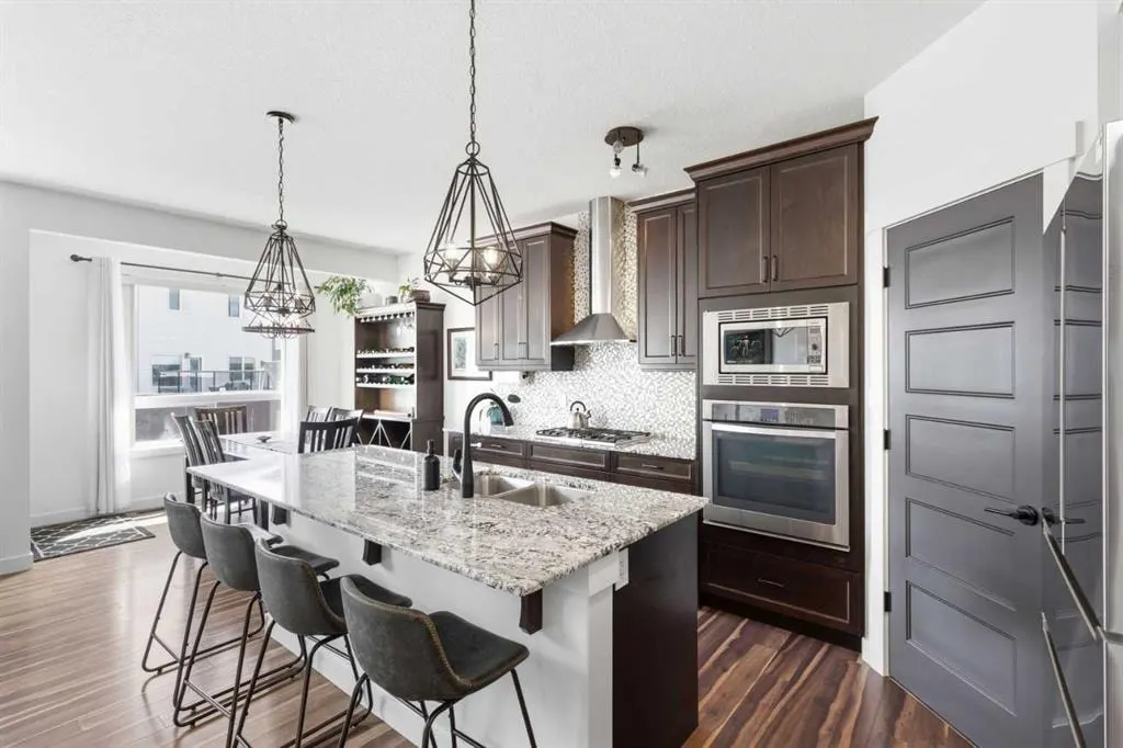 1023 Kings Heights Road SE — photo 3