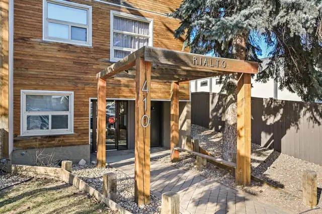 410 1 Avenue NE #405