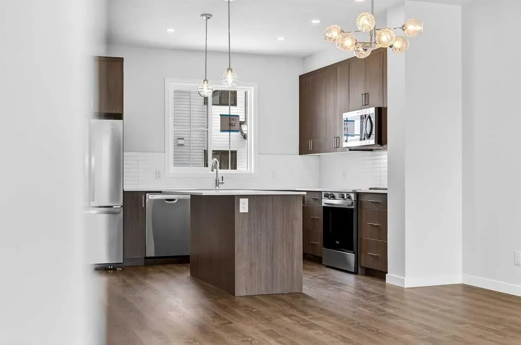 1750 Rangeview Drive SE #210 — photo 2