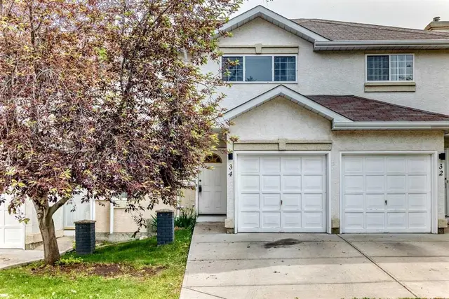 34 Shawinigan Lane SW