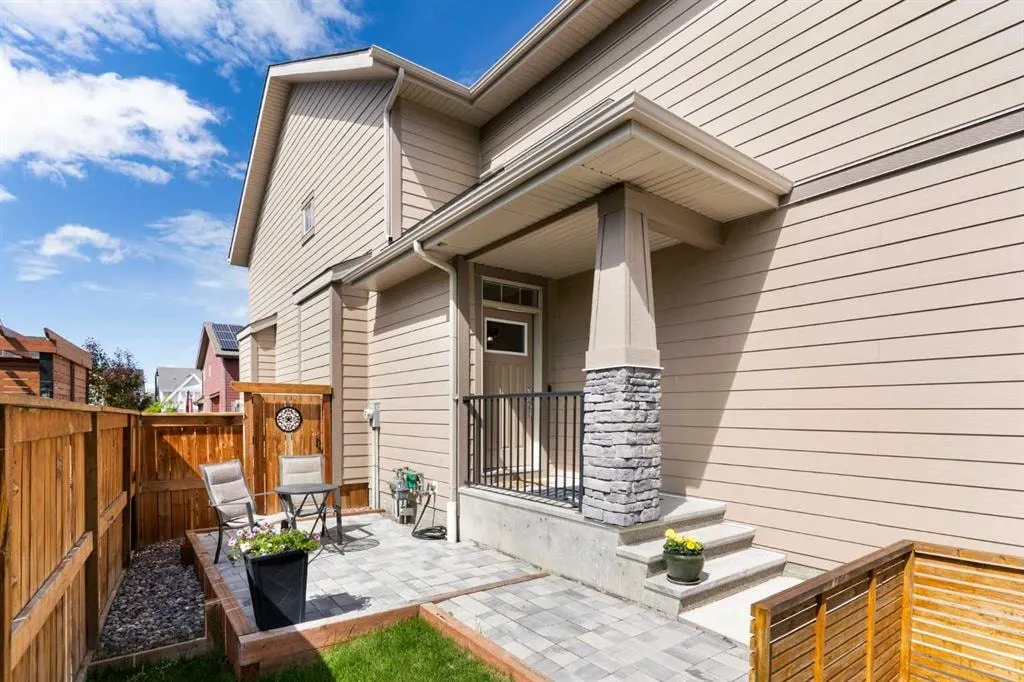 264 Riviera Way — photo 2