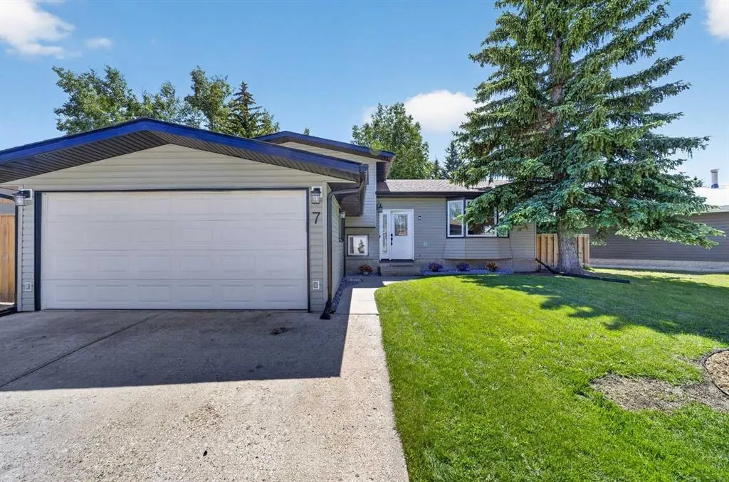 7 Westhill Drive — photo 2