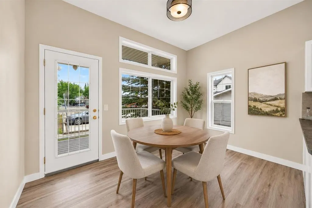 72 Prestwick Pond Terrace SE — photo 3