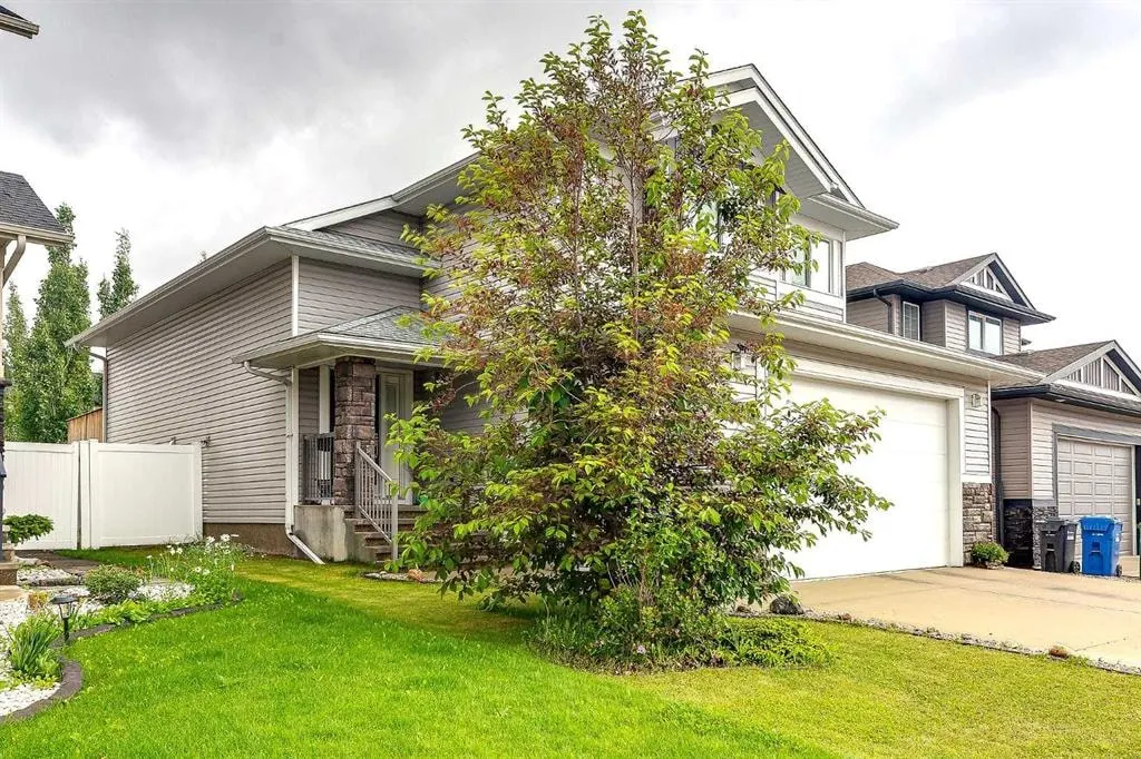 25 Caribou Crescent — photo 2
