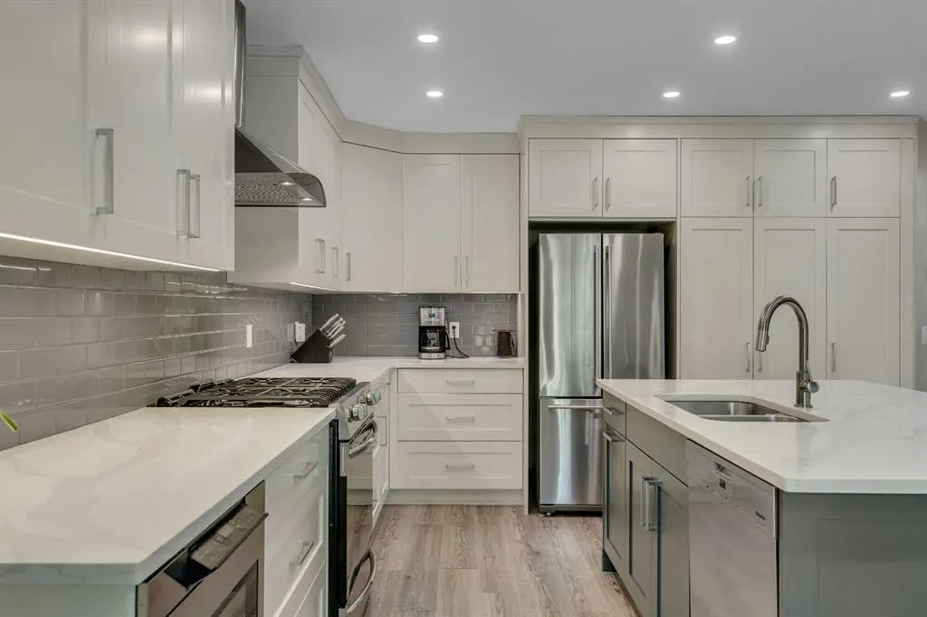 480 Douglas Glen Point SE — photo 3