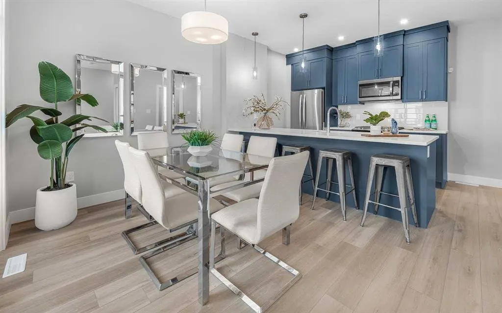 255 Rowmont Boulevard NW #1703 — photo 2