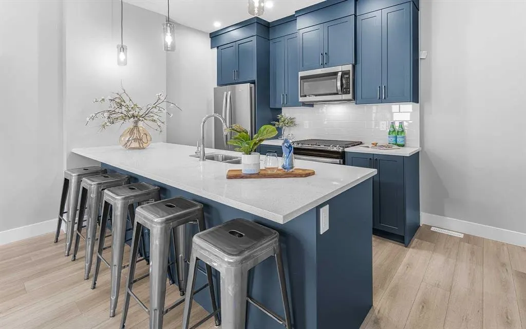 255 Rowmont Boulevard NW #1703 — photo 3
