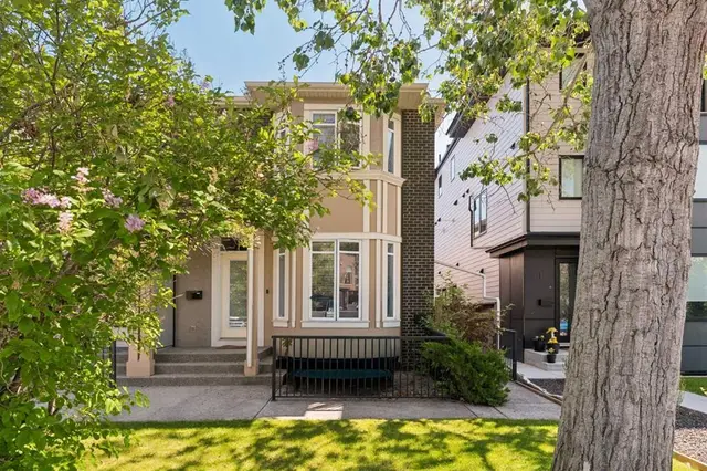 1932 35 Street SW #2