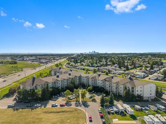 1717 60 Street SE #425