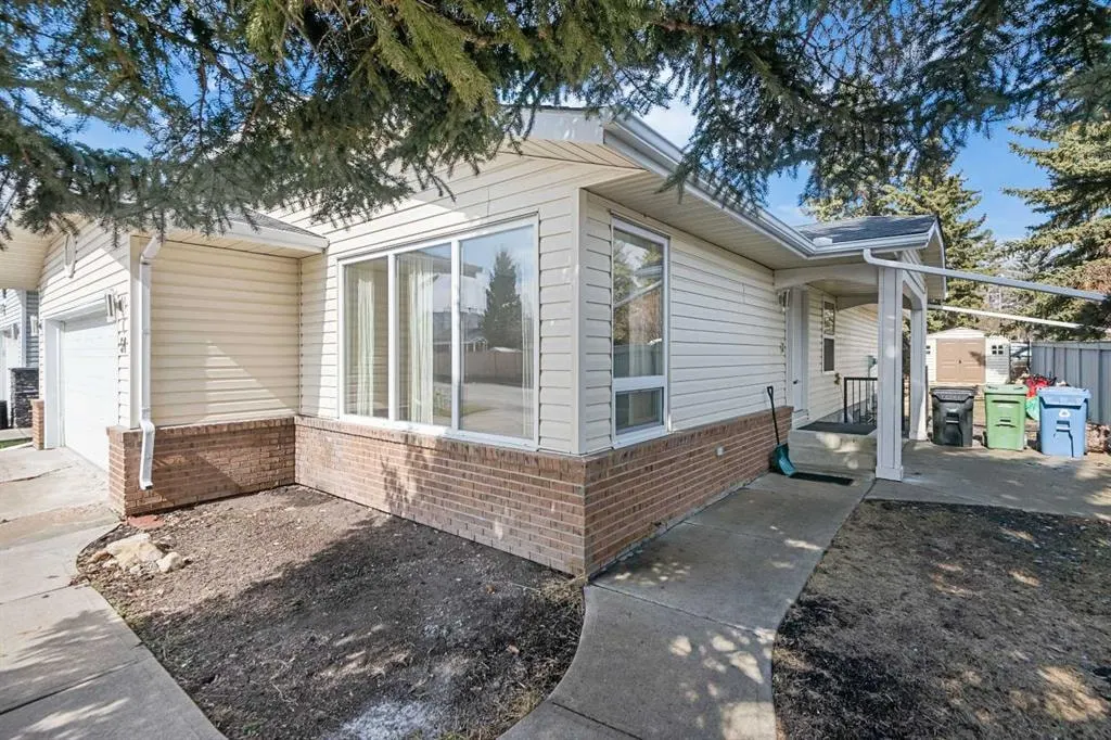 51 Woodmont Road SW — photo 2