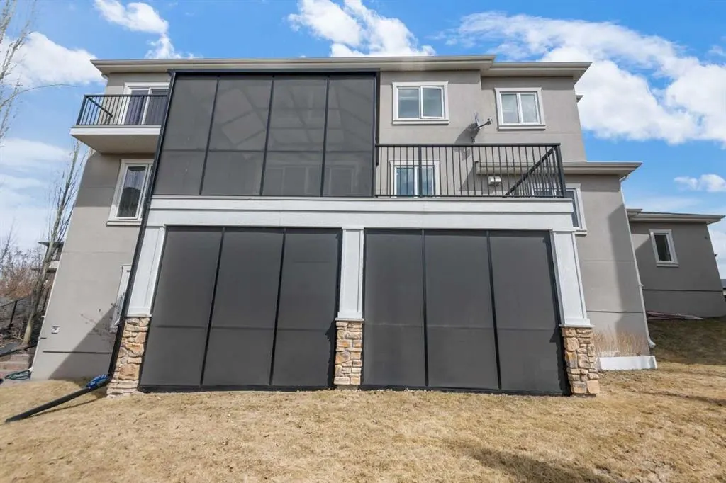 45 Rockcliff Heights NW — photo 2